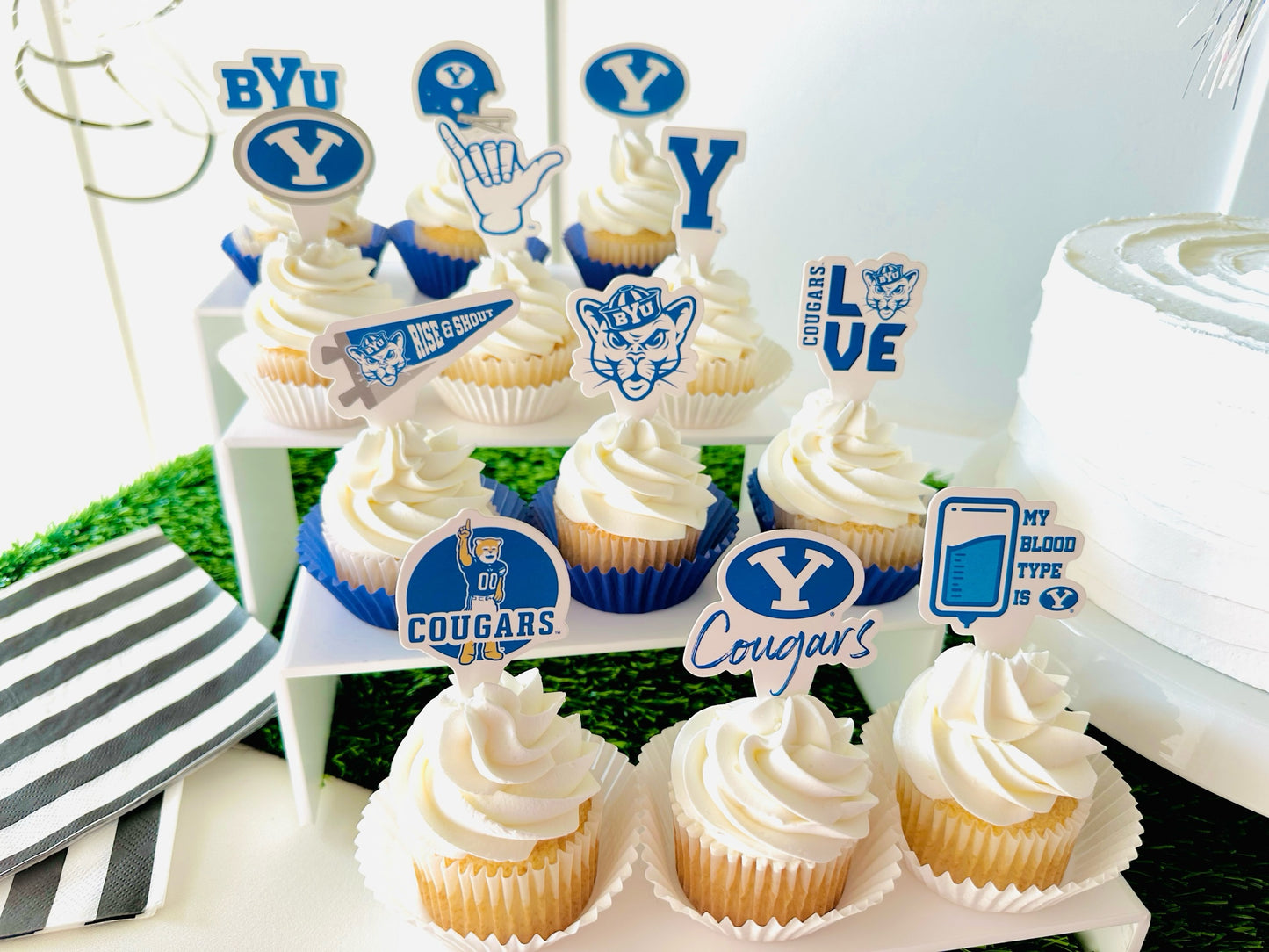 BYU Cougars Cupcake Toppers (24 Pieces)