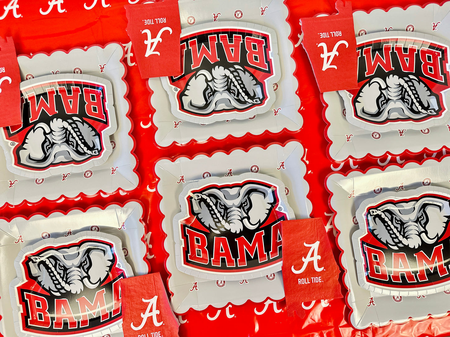 Alabama Crimson Tide Tableware Set with 24 Plates, 12 Napkins and 1 Tablecloth (Serves 12)