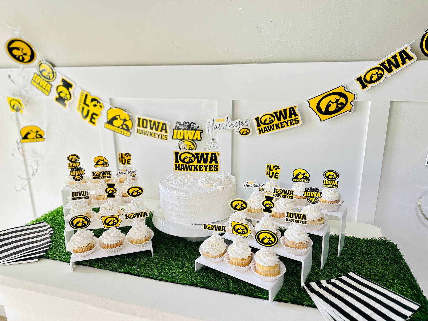 Iowa Hawkeyes Party Decorations with Banner and Cupcake Toppers (42 Pieces)